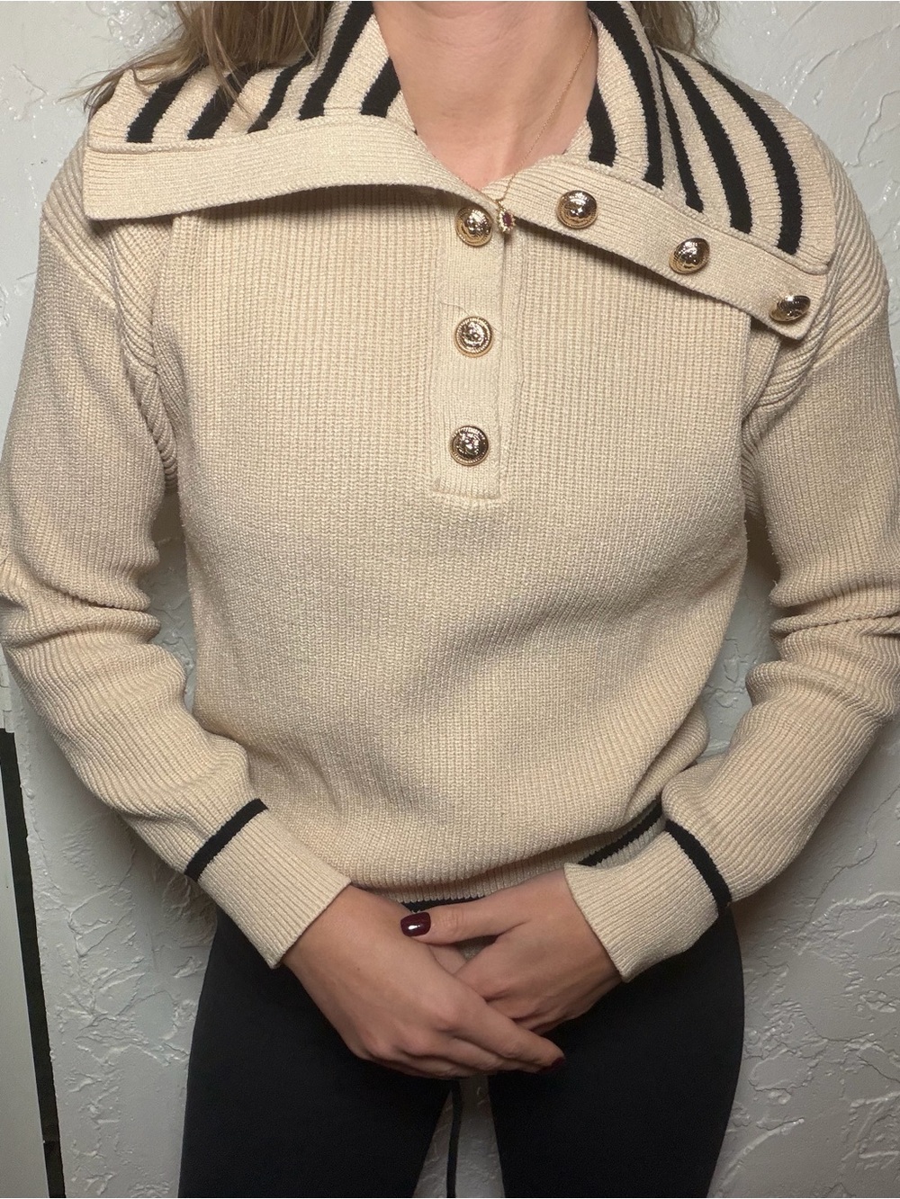 RIO & RIAN Collar Cream Knit Pullover Sweater